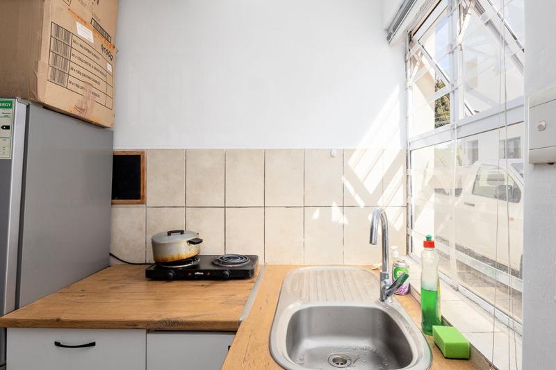 1 Bedroom Property for Sale in Mowbray Western Cape